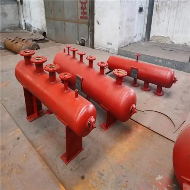 北海分集水器安装高度